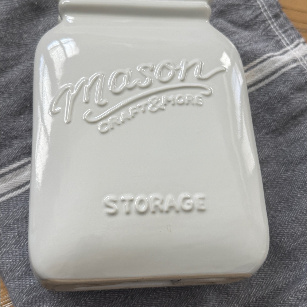 Ceramic Mason Jar shaped napkin holder - Picture 2 of 5